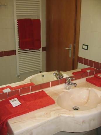 Imagen de la habitación del Hotel Victory Dermulo di Predaia. Foto 15