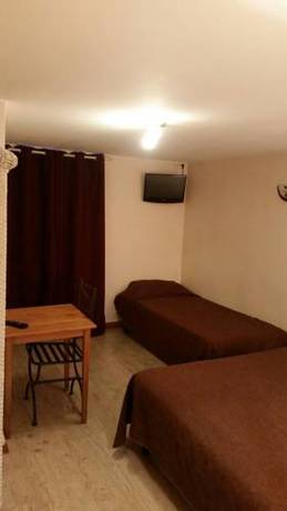 Imagen de la habitación del Hotel Victory Galou. Foto 3