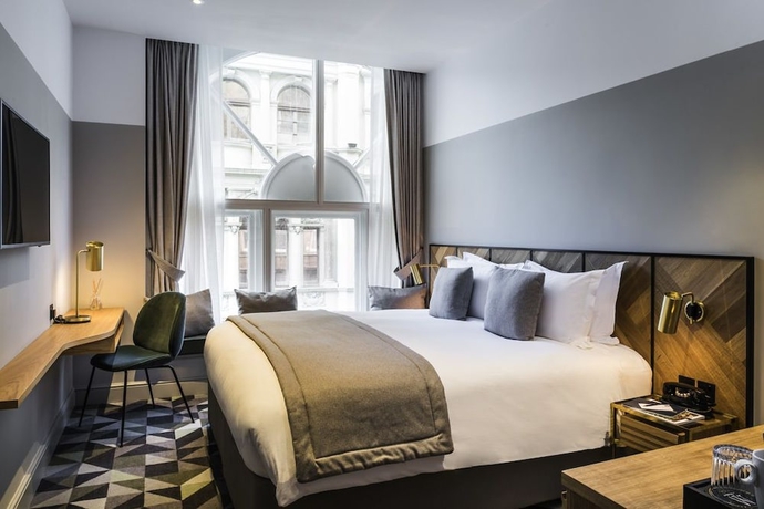 Imagen de la habitación del Hotel Victory House London. Foto 2