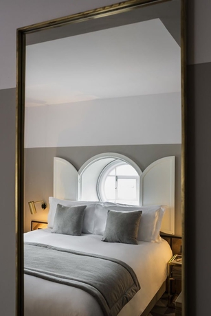 Imagen de la habitación del Hotel Victory House London. Foto 4