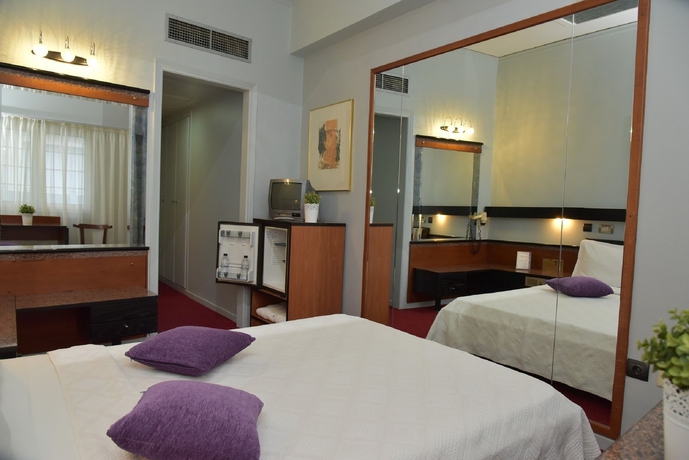 Imagen de la habitación del Hotel Victory Inn, Atenas. Foto 9