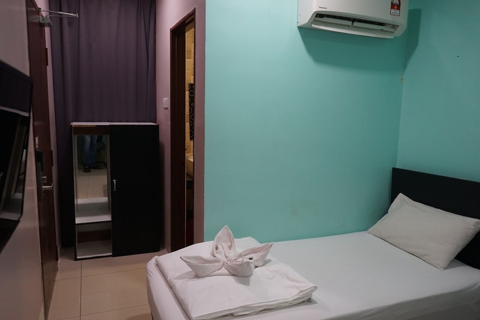 Imagen de la habitación del Hotel Victory Inn, Sepang. Foto 18