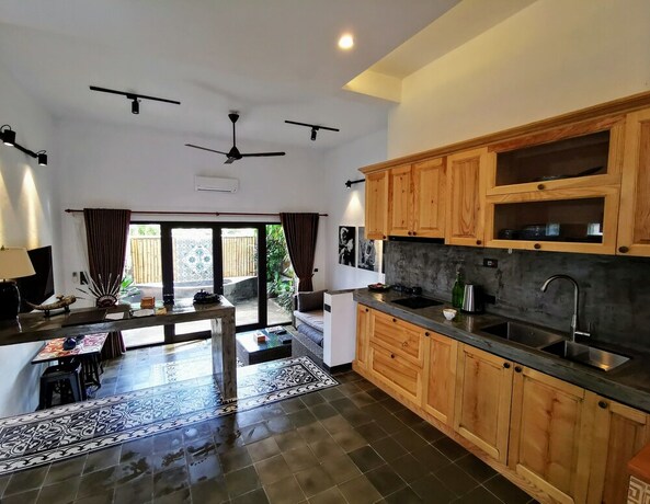 Imagen general del Hotel Victory Road Villas. Foto 7