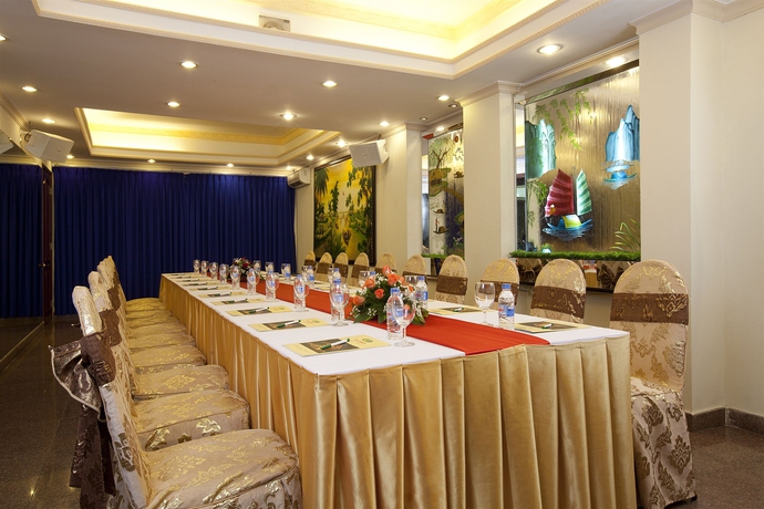 Imagen de los interiores del Hotel Victory Saigon. Foto 11