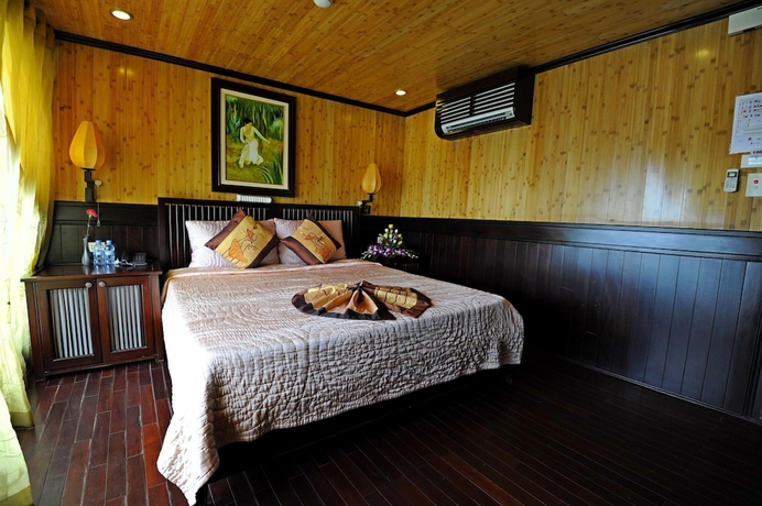 Imagen de la habitación del Hotel Victory Star Cruise. Foto 15