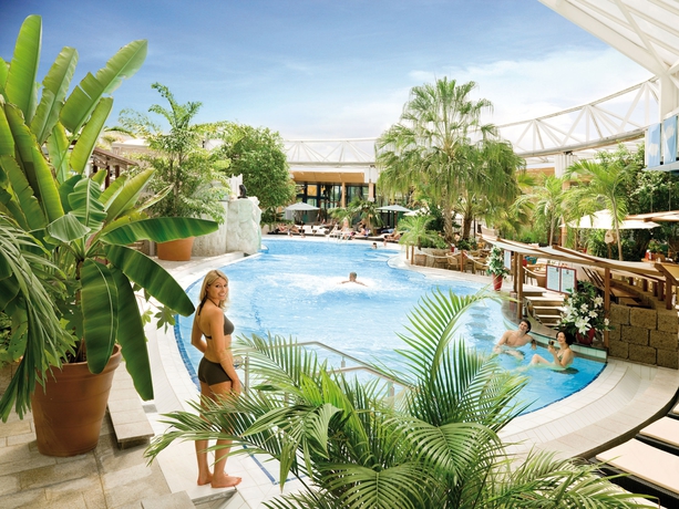 Imagen de la piscina del Hotel Victory Therme Erding. Foto 16