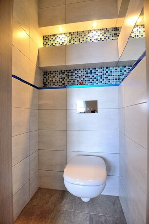 Imagen general del Hotel Victus Apartmenty - Jantar. Foto 2