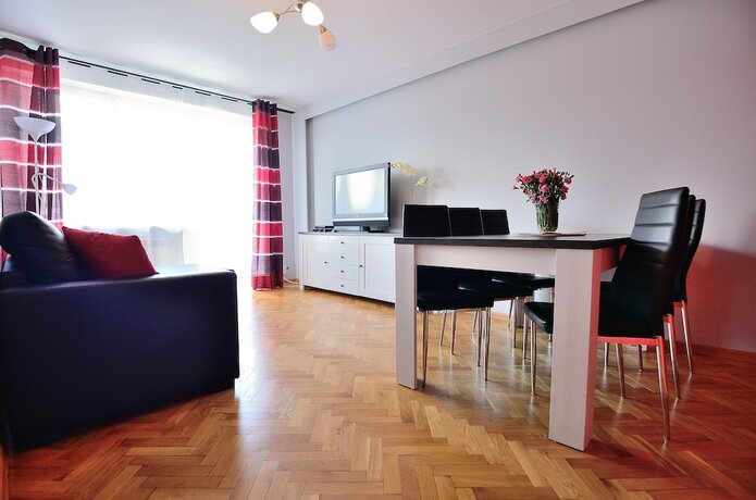 Imagen general del Hotel Victus Apartmenty - Jantar. Foto 5