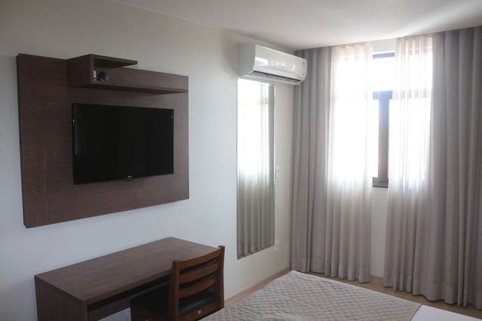 Imagen de la habitación del Hotel Vida Plaza. Foto 9