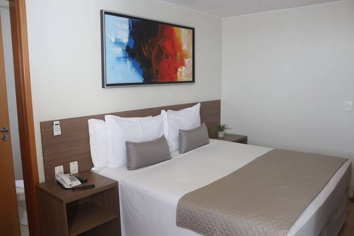 Imagen de la habitación del Hotel Vida Plaza. Foto 14