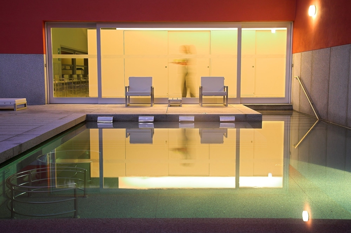 Imagen de la piscina del Hotel Vidago Palace. Foto 15