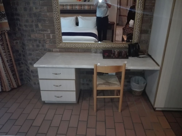 Imagen de la habitación del Hotel Vido Lodge and Conference Center. Foto 12