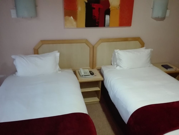 Imagen de la habitación del Hotel Vido Lodge and Conference Center. Foto 13