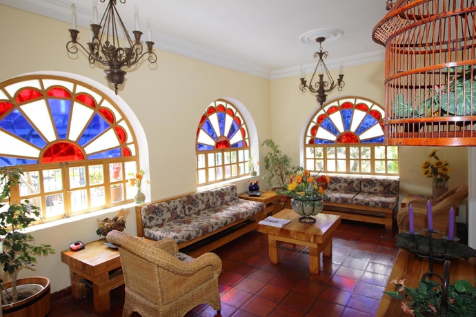 Imagen de los interiores del Hotel Vieja Cuba. Foto 15