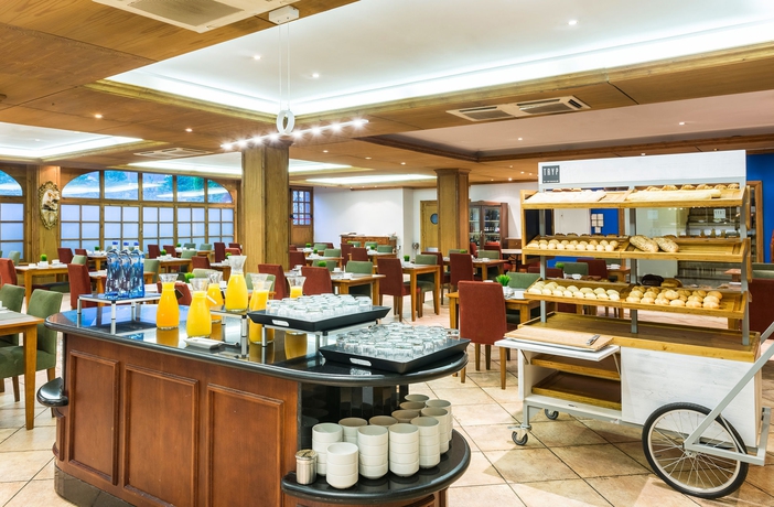 Imagen del bar/restaurante del Hotel Vielha Val D'arán, Affiliated By Meliá. Foto 3