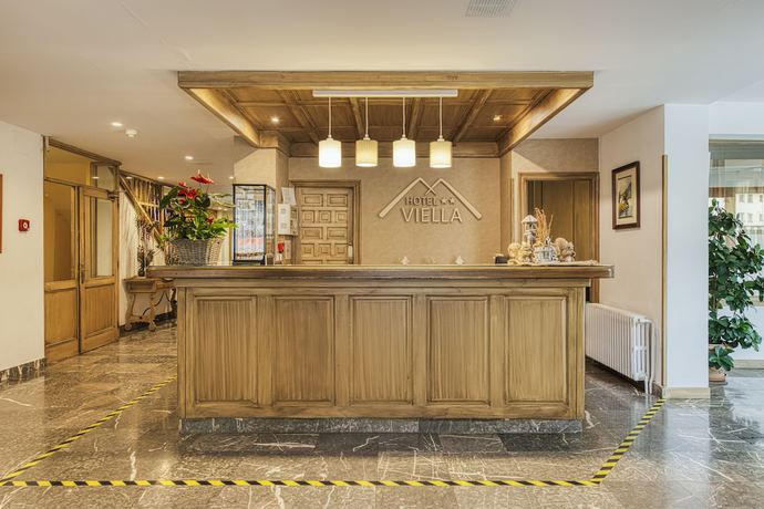 Imagen de los interiores del Hotel Viella. Foto 14