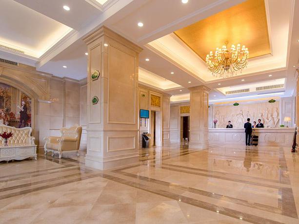 Imagen de los interiores del Hotel Vienna 3 Best Hotel (Shui Ku Xin Cun Branch). Foto 8