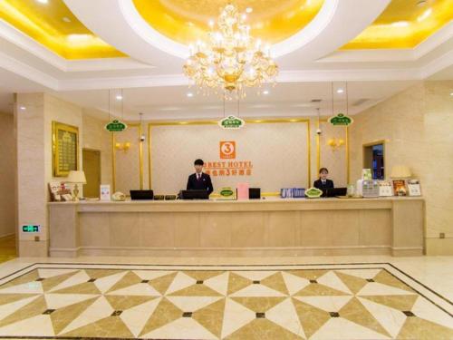 Imagen general del Hotel Vienna 3 Best Shanghai Baoshan Fengxiang Road. Foto 3