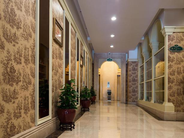 Imagen de los interiores del Hotel Vienna Aiguo - Shenzhen. Foto 18