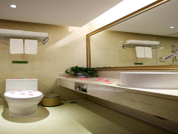 Imagen de la habitación del Hotel Vienna Aiguo - Shenzhen. Foto 12