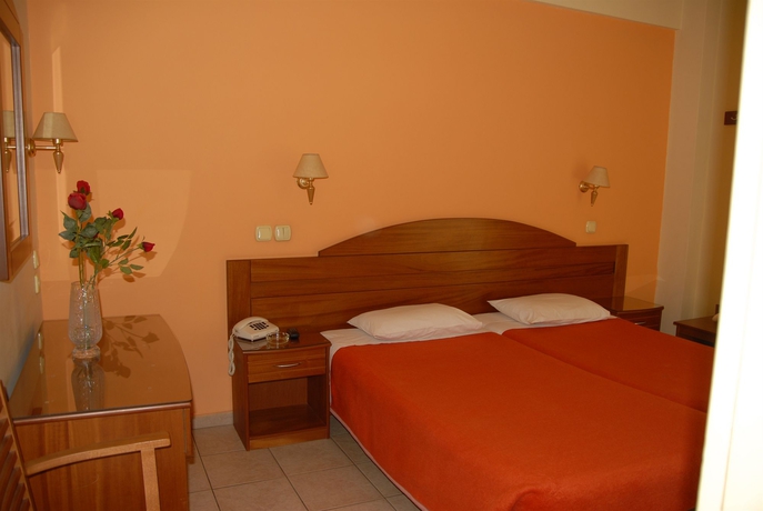 Imagen de la habitación del Hotel Vienna, Atenas. Foto 10