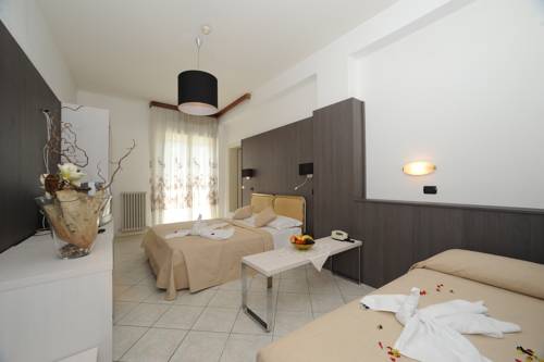 Imagen de la habitación del Hotel Vienna, Cattolica. Foto 8