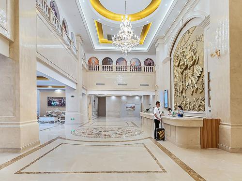 Imagen general del Hotel Vienna Danyang Glasses City High Speed Railway Station Dabo. Foto 10