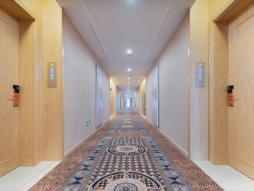 Imagen general del Hotel Vienna Danyang Glasses City High Speed Railway Station Dabo. Foto 11