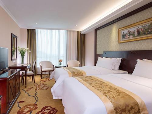 Imagen general del Hotel Vienna Dongguan Fenggang Yongsheng Street. Foto 3