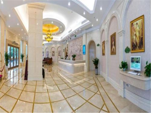 Imagen de la habitación del Hotel Vienna Dongguan Shatian Humen Port. Foto 10