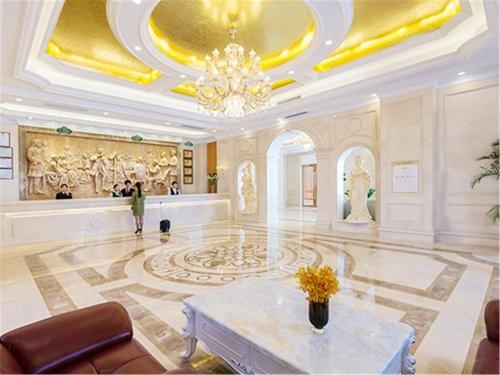 Imagen general del Hotel Vienna Foshan Jihua Road. Foto 3