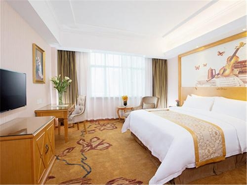 Imagen general del Hotel Vienna Foshan Jihua Road. Foto 4