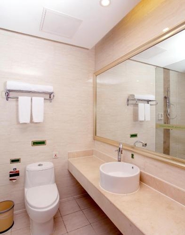 Imagen general del Hotel Vienna Guangzhou Panyu Nancun. Foto 1