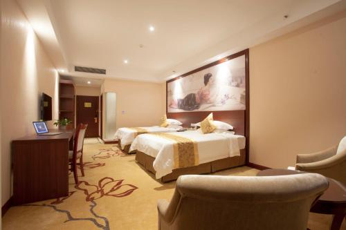 Imagen de la habitación del Hotel Vienna Hangzhou Banshan Shiqiao Road. Foto 8