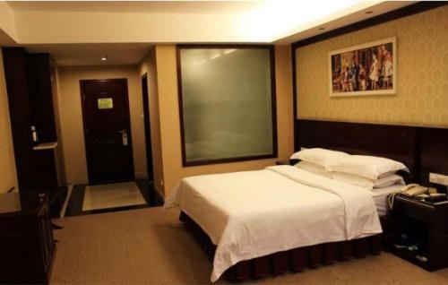 Imagen de la habitación del Hotel Vienna Heyuan Hongxing Road. Foto 10