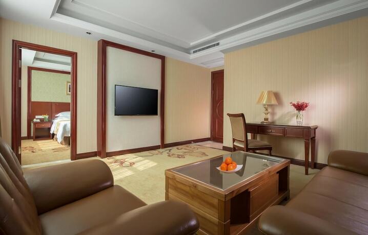 Imagen de la habitación del Hotel Vienna Hotel. Foto 6