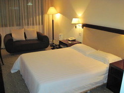 Imagen de la habitación del Hotel Vienna Hotel (Guangzhou Dadao Tianlong). Foto 3