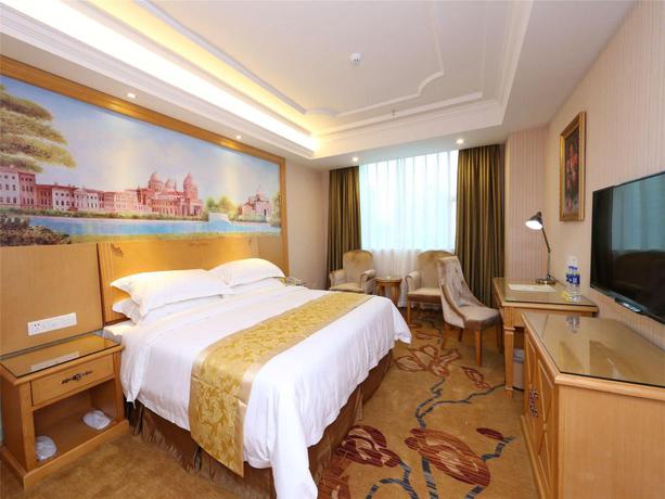 Imagen general del Hotel Vienna Hotel Guangzhou Panyu Shiqiao Center Branch. Foto 2