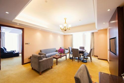 Imagen general del Hotel Vienna Hotel Jinshan New City Wanda Plaza. Foto 1