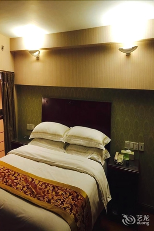 Imagen de la habitación del Hotel Vienna Hotel (Shanghai Hongqiao Airport Jiuting). Foto 7