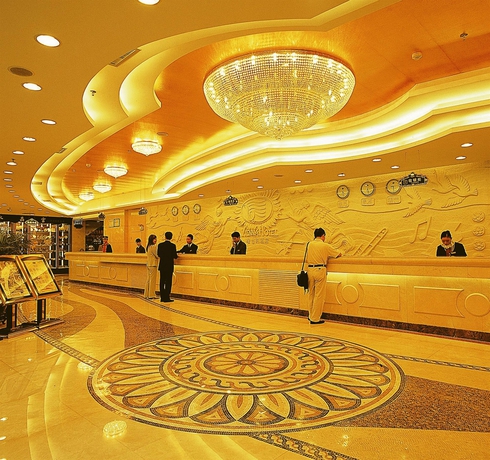 Imagen de los interiores del Hotel Vienna Hotel Shenzhen Fuhua Road. Foto 10