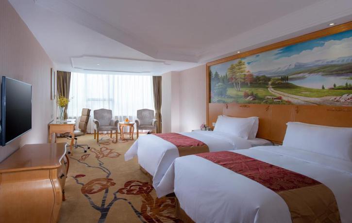 Imagen de la habitación del Hotel Vienna Hotel (Shenzhen Shajing Shangnan Branch). Foto 10