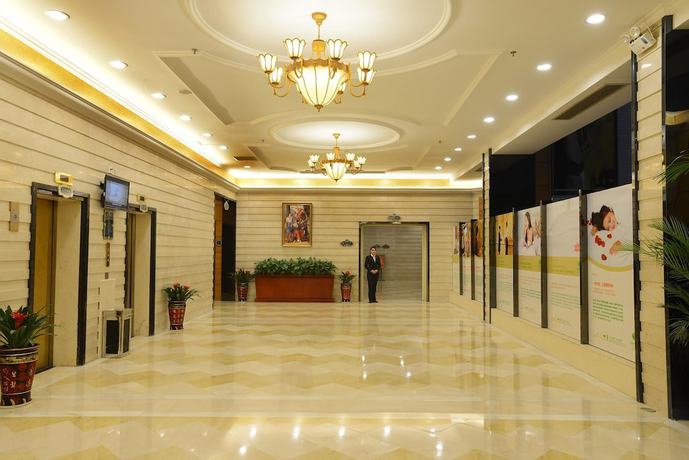 Imagen de la habitación del Hotel Vienna Hotel Xiangyang Railway Station. Foto 13