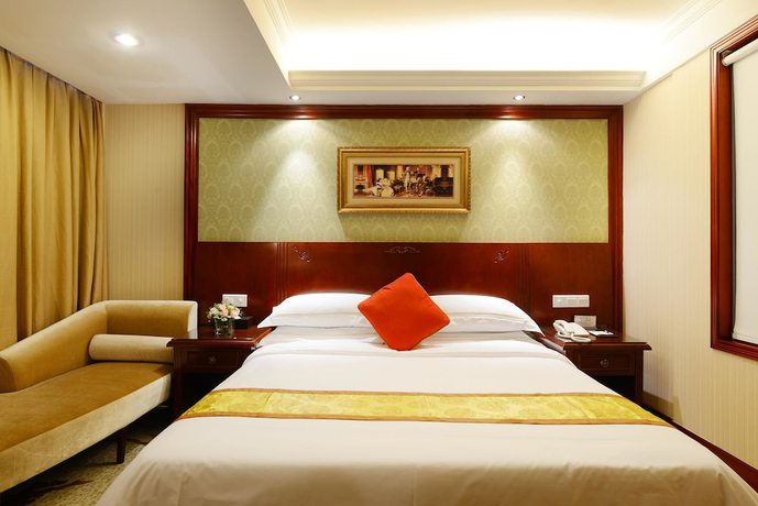 Imagen de los interiores del Hotel Vienna Hotel Xiangyang Railway Station. Foto 20