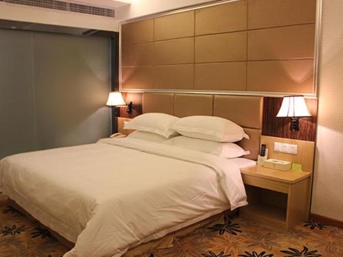 Imagen general del Hotel Vienna Hotel (Zhanjiang Haibin Avenue Jinshawan）. Foto 4