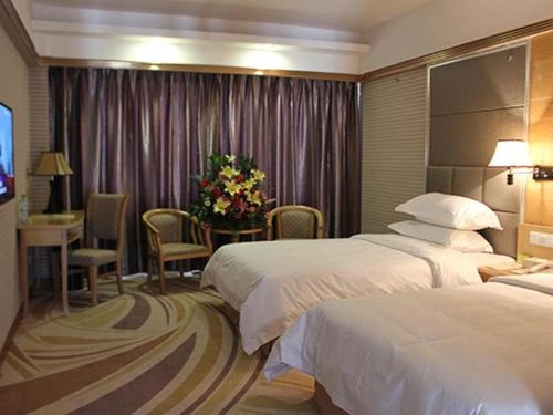 Imagen general del Hotel Vienna Hotel (Zhanjiang Haibin Avenue Jinshawan）. Foto 5