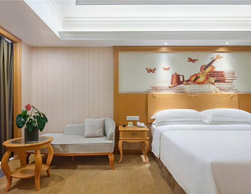 Imagen general del Hotel Vienna Hotel Zhengzhou Zhongyuan Futa. Foto 3