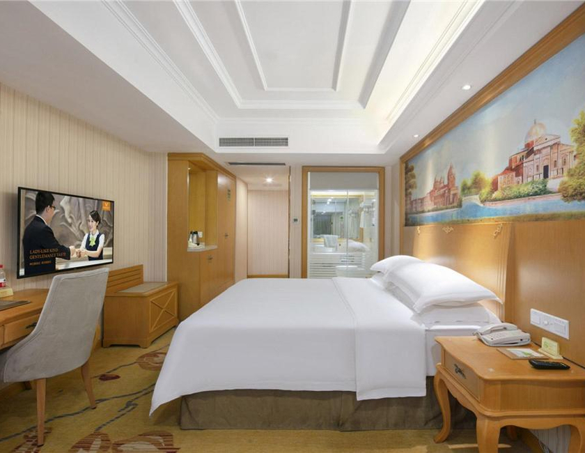 Imagen general del Hotel Vienna Hotel Zhengzhou Zhongyuan Futa. Foto 10