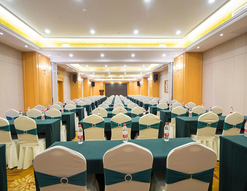 Imagen general del Hotel Vienna Hotel Zhengzhou Zhongyuan Futa. Foto 12