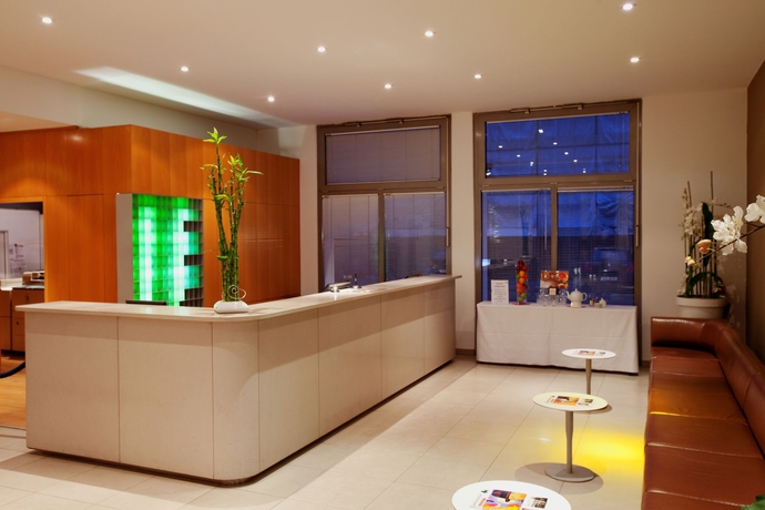 Imagen de los interiores del Hotel Vienna House By Wyndham Havelufer Potsdam. Foto 16